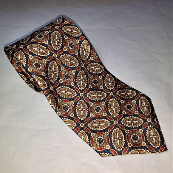 Vintage Isaco 💯 Silk Men's Necktie 57-60" x 3.5" Gold/Black/Burgundy Geometric - Picture 3 of 8